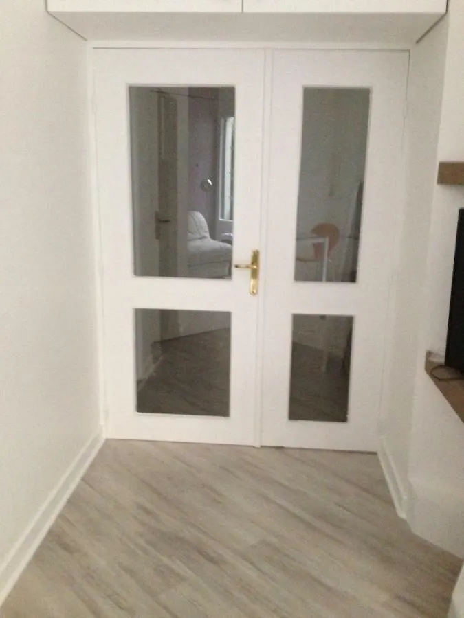 Appartement Le Croix Roussien Lyon centre 0*,  France